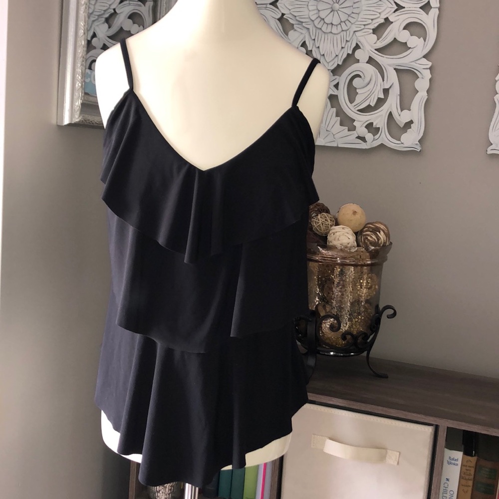 Black ruffle swim top. Sz. L.